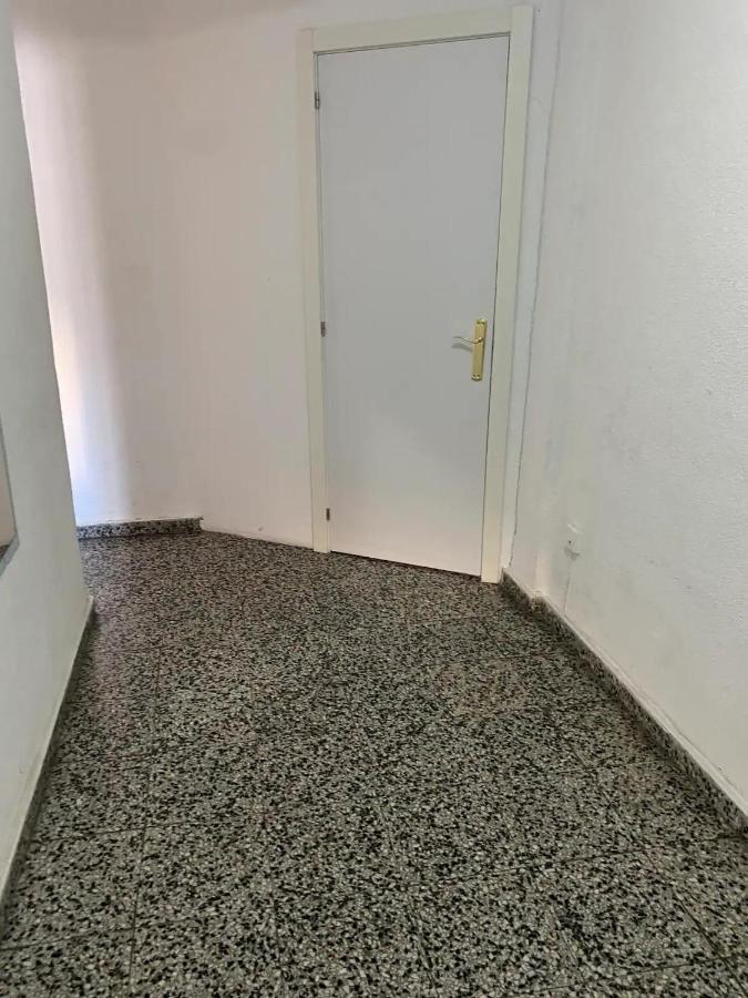Apartamento De Habitaciones Privadas En El Centro De Málaga Exteriör bild